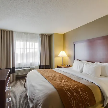 Comfort Inn & Suites Bellevue - Omaha Offutt Afb Exterior photo